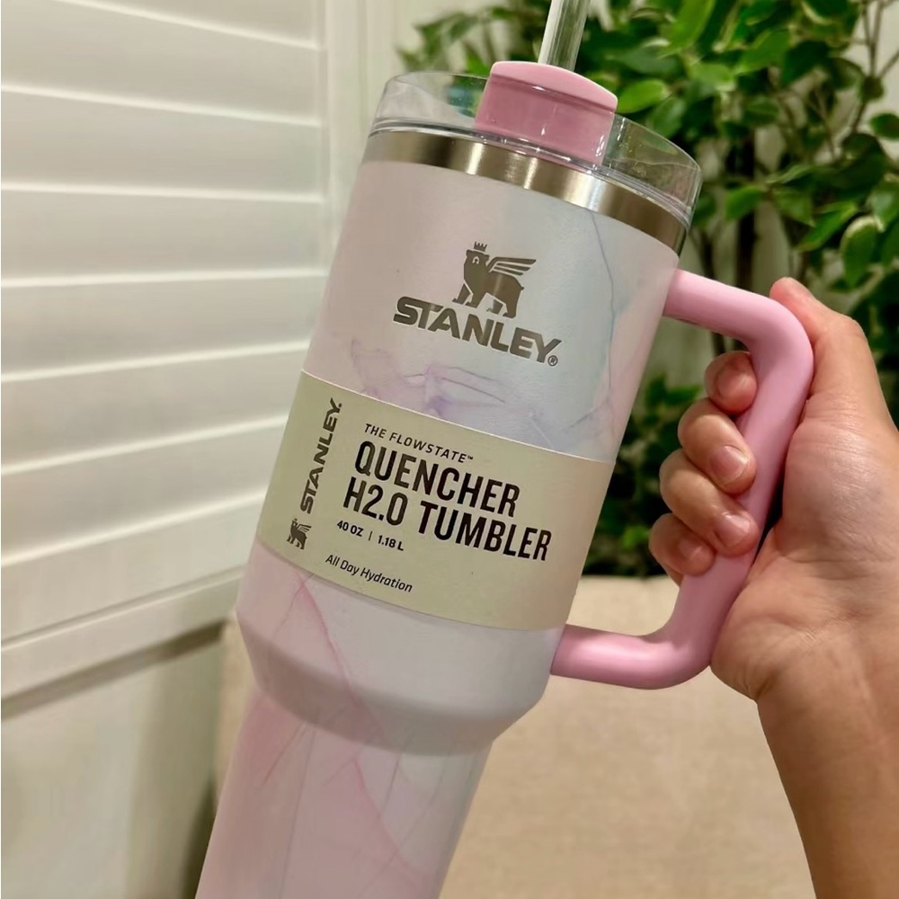 Stanley 40 oz Stainless Steel Quencher Tumbler Watercolor Tulle Limited Edition